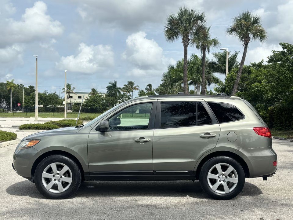 Used 2007 Hyundai Santa Fe SE FWD image 9