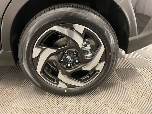 New 2026 Subaru Crosstrek 2.5i Limited w/ Crosstrek Mirror Package AWD/4WD image 9