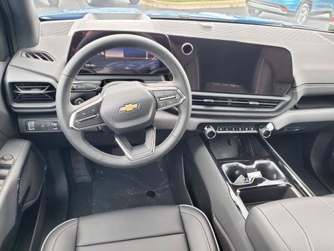 New 2026 Chevrolet Silverado EV LT image 25