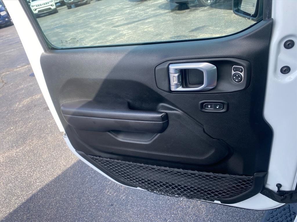Used 2021 Jeep Wrangler Unlimited Sport AWD/4WD image 21