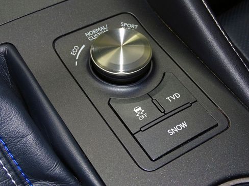 Used 2019 Lexus RC F RWD w/ Performance Package image 22