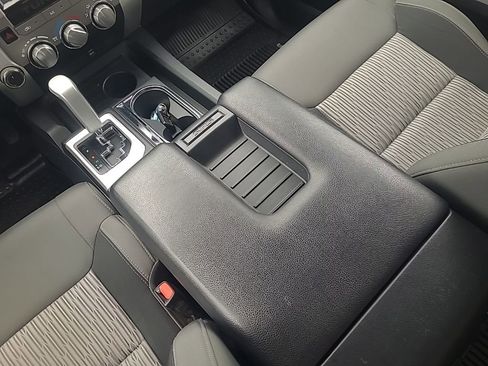 Used 2017 Toyota Tundra SR5 w/ TRD Off Road Package image 17