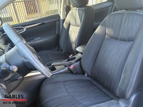 Used 2017 Nissan Sentra SV w/ Style Package image 17