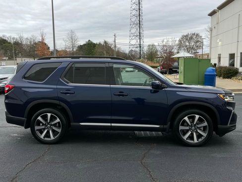 Certified 2023 Honda Pilot Elite image 7