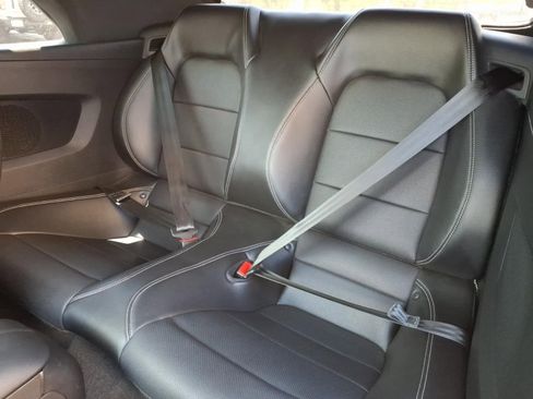 Used 2018 Ford Mustang GT Premium RWD image 30