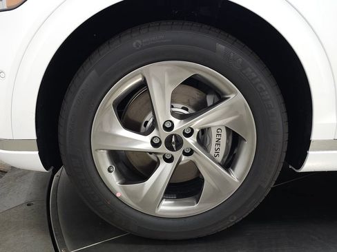 New 2026 Genesis GV70 2.5T Advanced AWD/4WD image 8