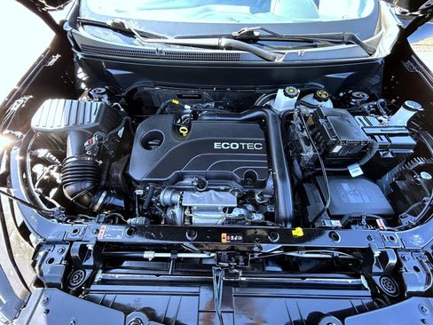 Certified 2022 Chevrolet Equinox LT image 24