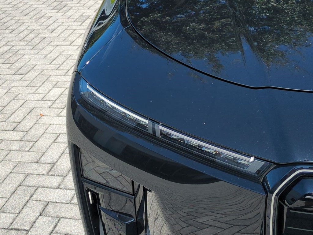 New 2027 BMW 740i w/ Executive Package RWD image 10