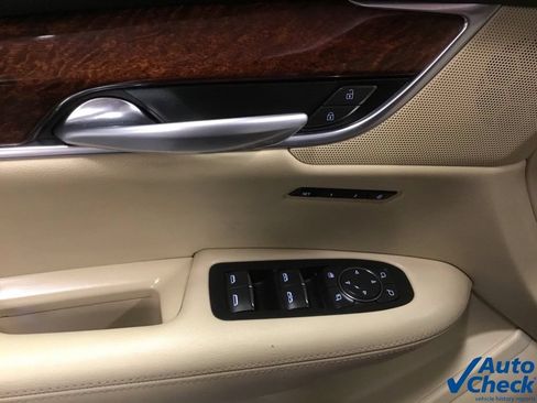 Used 2019 Cadillac XT5 Luxury AWD/4WD image 23