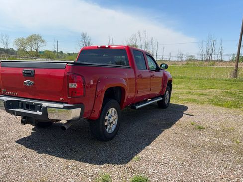 Used 2012 Chevrolet Silverado 2500 LTZ w/ LTZ Plus Package AWD/4WD image 4