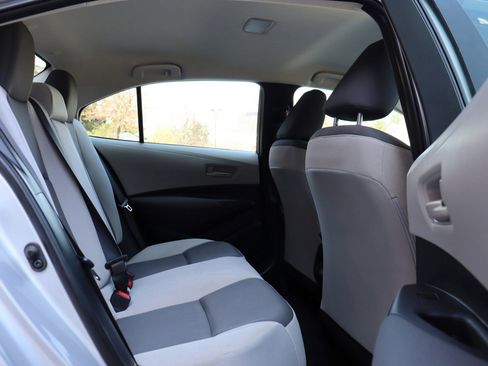 Used 2023 Toyota Corolla LE image 17