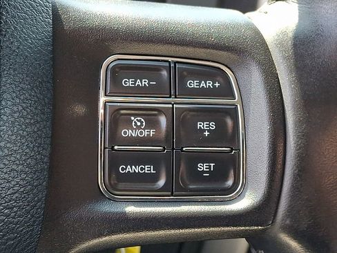 Used 2018 RAM 1500 Big Horn image 23