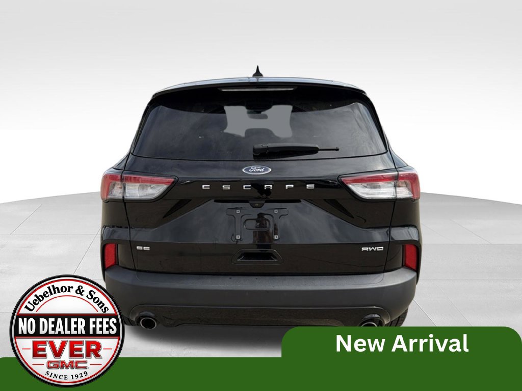 Used 2022 Ford Escape SE w/ SE Sport Appearance Package AWD/4WD image 7