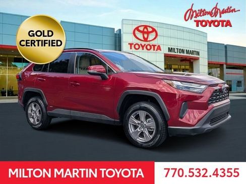 Used 2022 Toyota RAV4 XLE AWD/4WD image 1