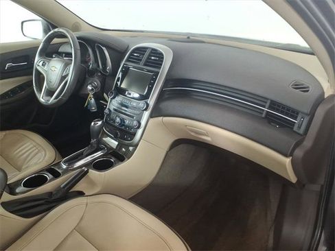 Used 2015 Chevrolet Malibu LT w/ Leather Package image 20