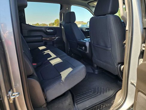Used 2021 Chevrolet Silverado 1500 LT Trail Boss w/ Convenience Package II AWD/4WD image 14