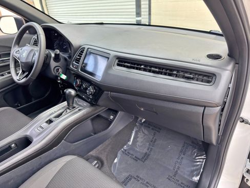 Used 2022 Honda HR-V Sport image 13