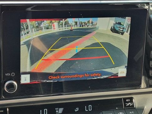 Used 2025 Toyota Camry SE FWD image 21