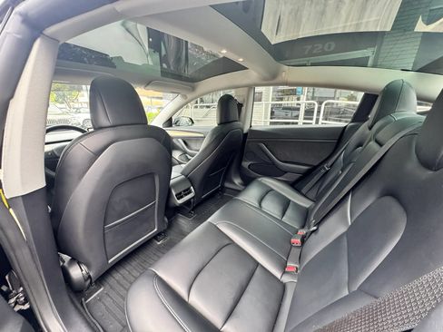 Used 2022 Tesla Model 3 Long Range AWD/4WD image 15