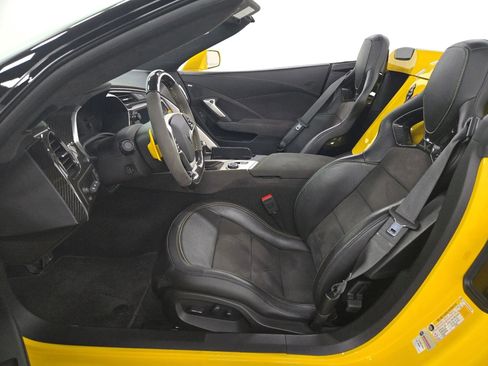 Used 2019 Chevrolet Corvette Z06 image 11
