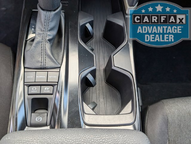 Used 2025 Toyota Camry LE FWD image 18