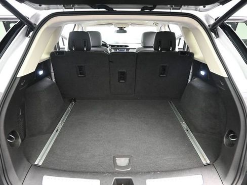 Used 2019 Cadillac XT5 Premium Luxury AWD/4WD image 20