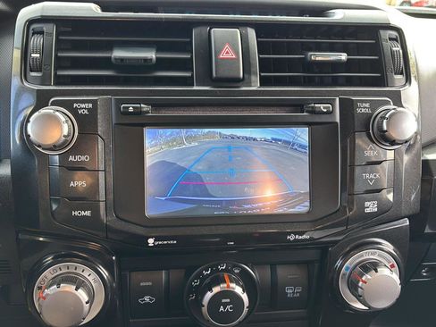 Used 2014 Toyota 4Runner Trail image 27