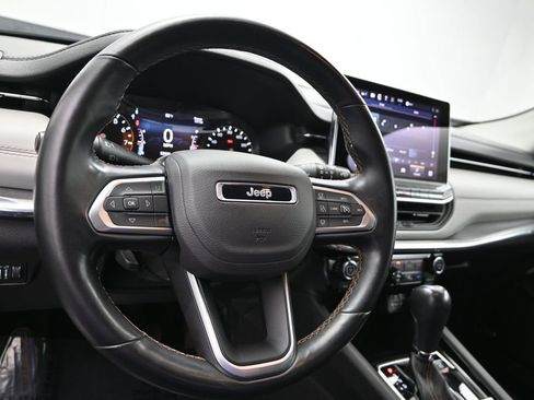 Used 2022 Jeep Compass Limited w/ Sun and Sound Group AWD/4WD image 19