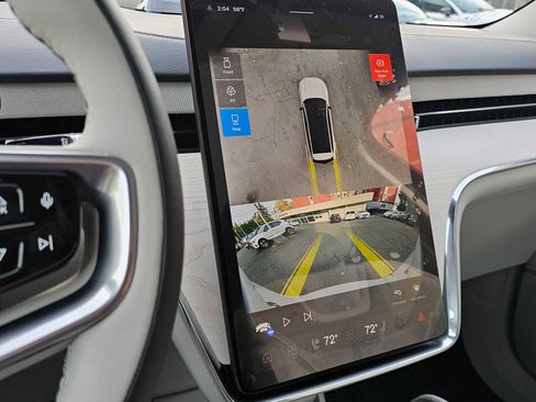 New 2025 Volvo EX90 Plus w/ Protection Package Premier image 23