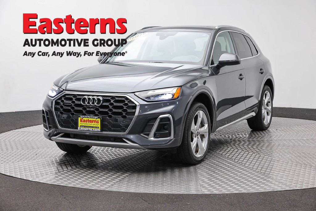 Used 2022 Audi Q5 2.0T Premium Plus w/ Premium Plus Package AWD/4WD image 1