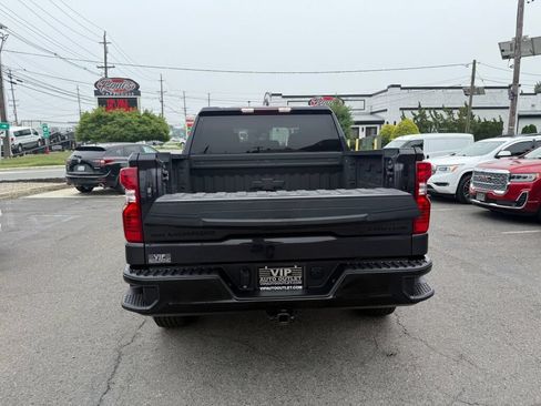 Used 2024 Chevrolet Silverado 1500 Custom Trail Boss w/ LPO, Dark Essentials Package AWD/4WD image 28