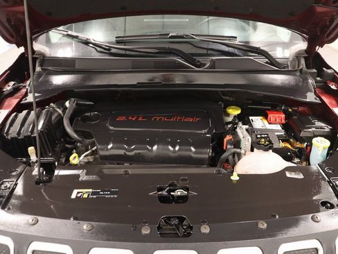 Used 2022 Jeep Compass Latitude image 23