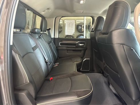 Used 2024 RAM 2500 Laramie AWD/4WD image 35
