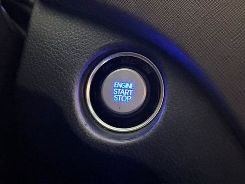 Used 2017 Hyundai Santa Fe Limited w/ Cargo Package image 37