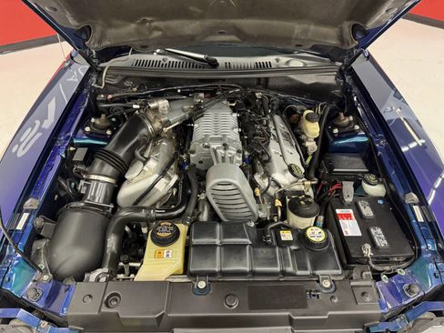 Used 2004 Ford Mustang Cobra image 11