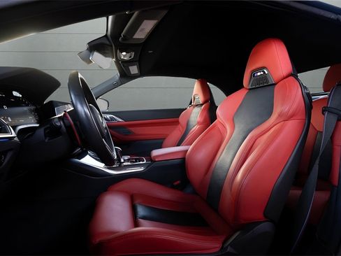 Used 2023 BMW M4 xDrive Competition image 2