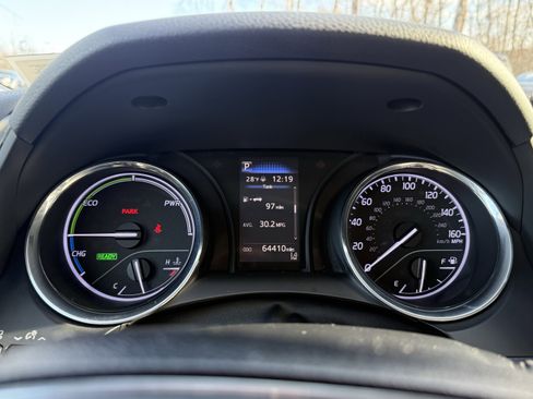 Used 2019 Toyota Camry LE image 17