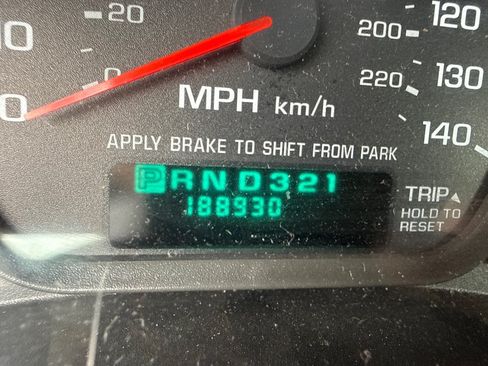 Used 2004 Chevrolet Monte Carlo SS w/ Preferred Equipment Group FWD image 14