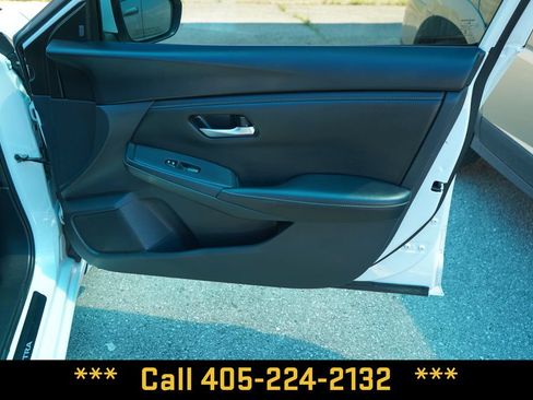 Used 2024 Nissan Sentra SV FWD image 22