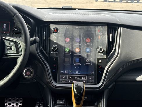 Used 2022 Subaru Outback Wilderness image 23