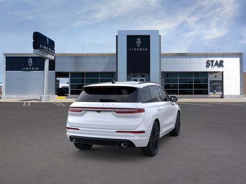 New 2026 Lincoln Corsair Reserve w/ Jet Appearance Package image 8