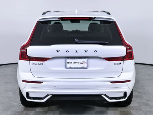 New 2026 Volvo XC60 B5 Ultra w/ Climate Package image 29