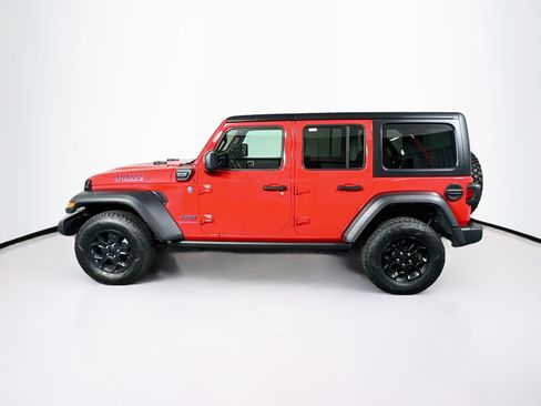 Used 2023 Jeep Wrangler Unlimited AWD/4WD image 4