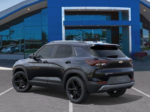 New 2026 Chevrolet TrailBlazer LT w/ Midnight Edition AWD/4WD image 27