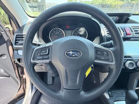 Used 2016 Subaru Forester 2.5i Premium w/ All-Weather Package AWD/4WD image 14