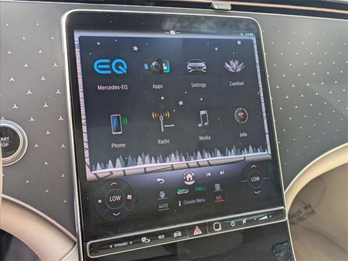 Certified 2022 Mercedes-Benz EQS 450+ Sedan image 15