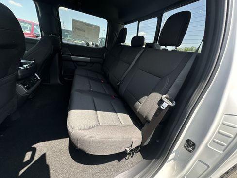 New 2026 Ford F150 XLT w/ Equipment Group 302A MID AWD/4WD image 32
