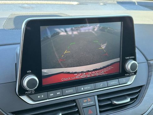 Used 2023 Nissan Altima 2.5 SV image 26