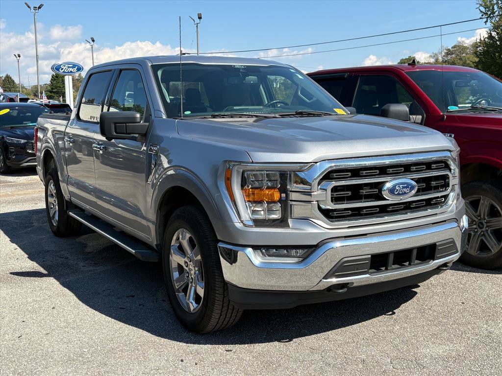 Used 2022 Ford F150 XLT w/ Equipment Group 302A High AWD/4WD image 3
