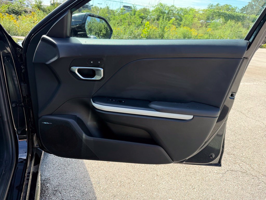 Used 2025 Kia K4 GT-Line w/ GT-Line Premium Package FWD image 13